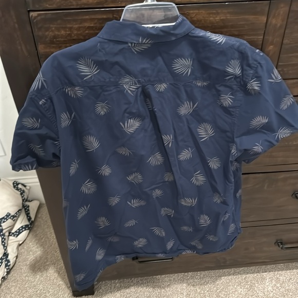 American Rag button up - Picture 2 of 2